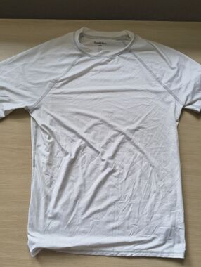 Goodfellow & Co White Short Sleeve Crew Tee Compression Shirt